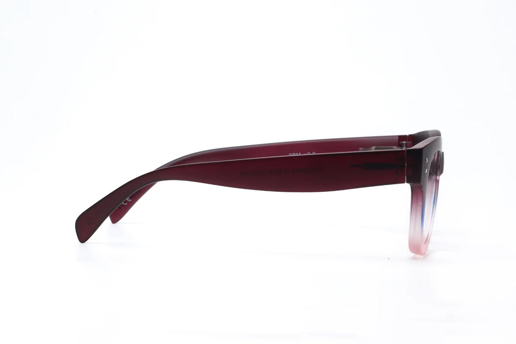 2pm | Luna | Reading Glasses
