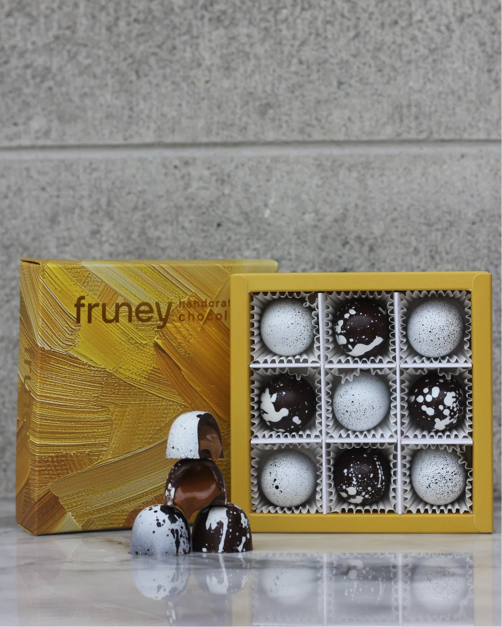 Dubai Bonbons | Golden