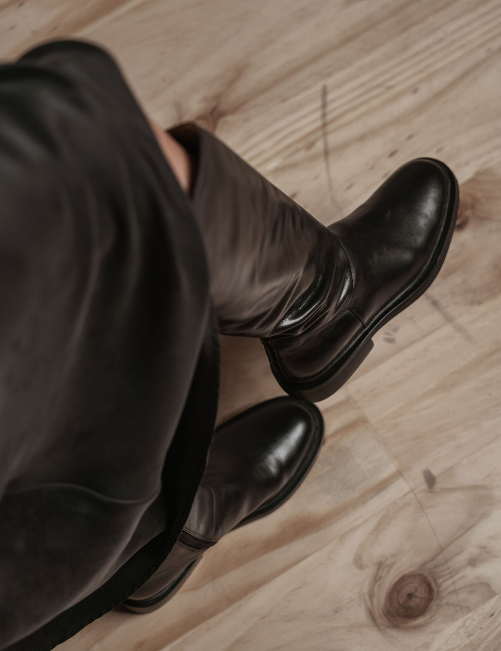 Lou Knee High Boot | Black