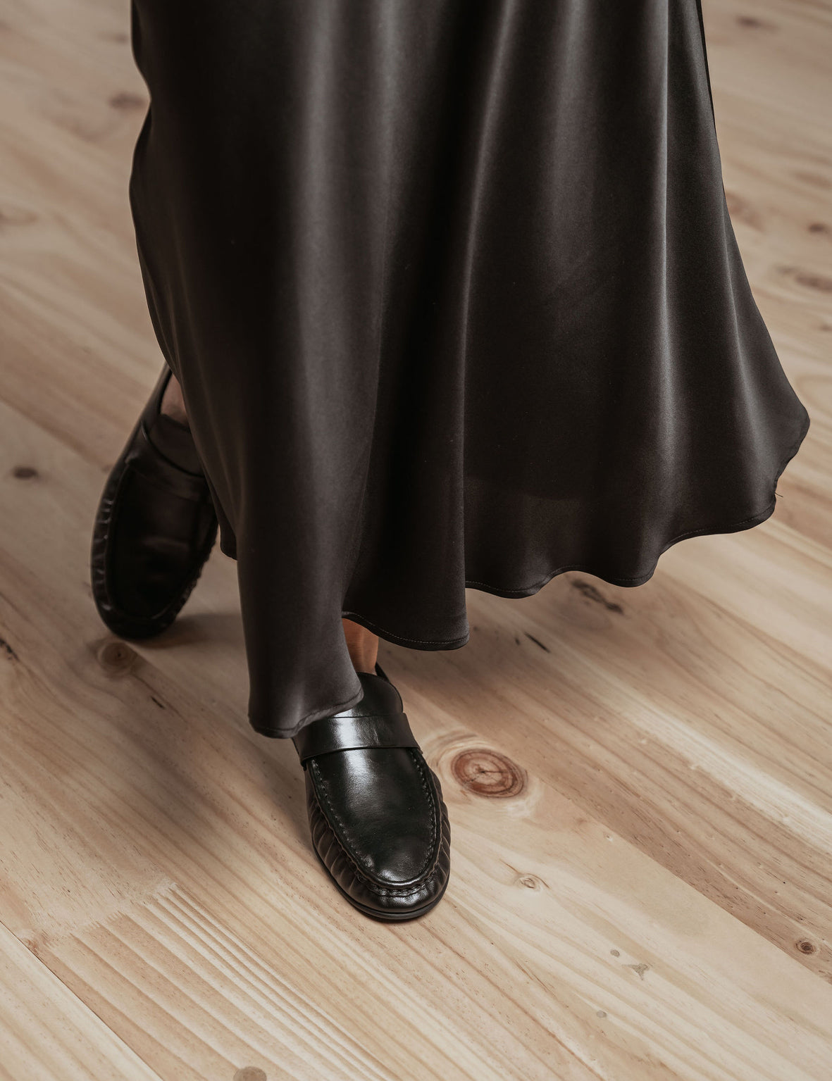 Naomi Loafer | Black
