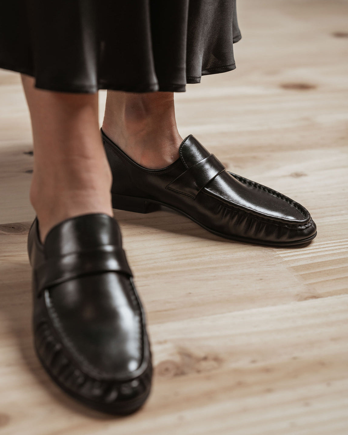 Naomi Loafer | Black