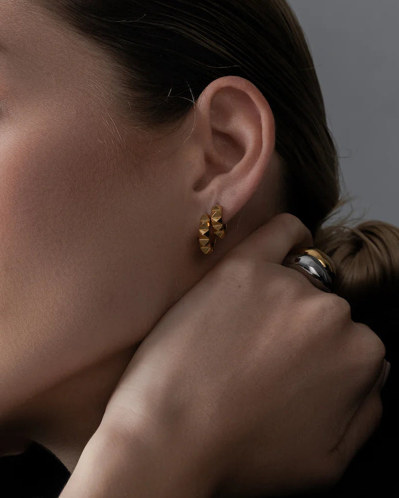Verge Sleeper Hoops | Gold