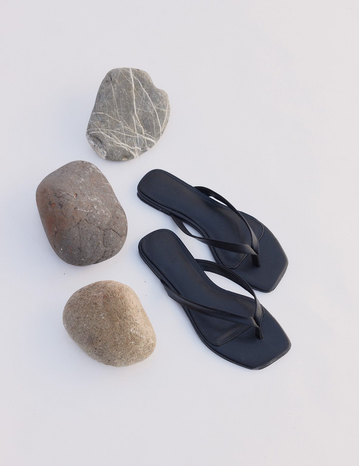 Square Toe Thong | Black