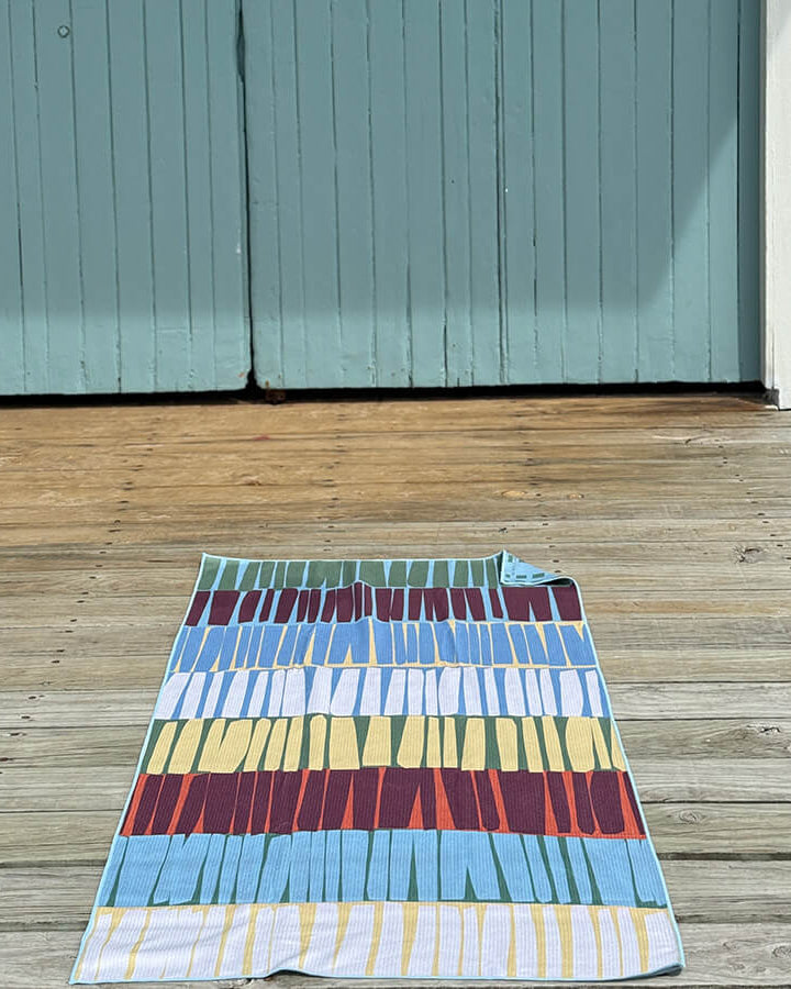 Sandfree Towel | Cheese & Pineapple