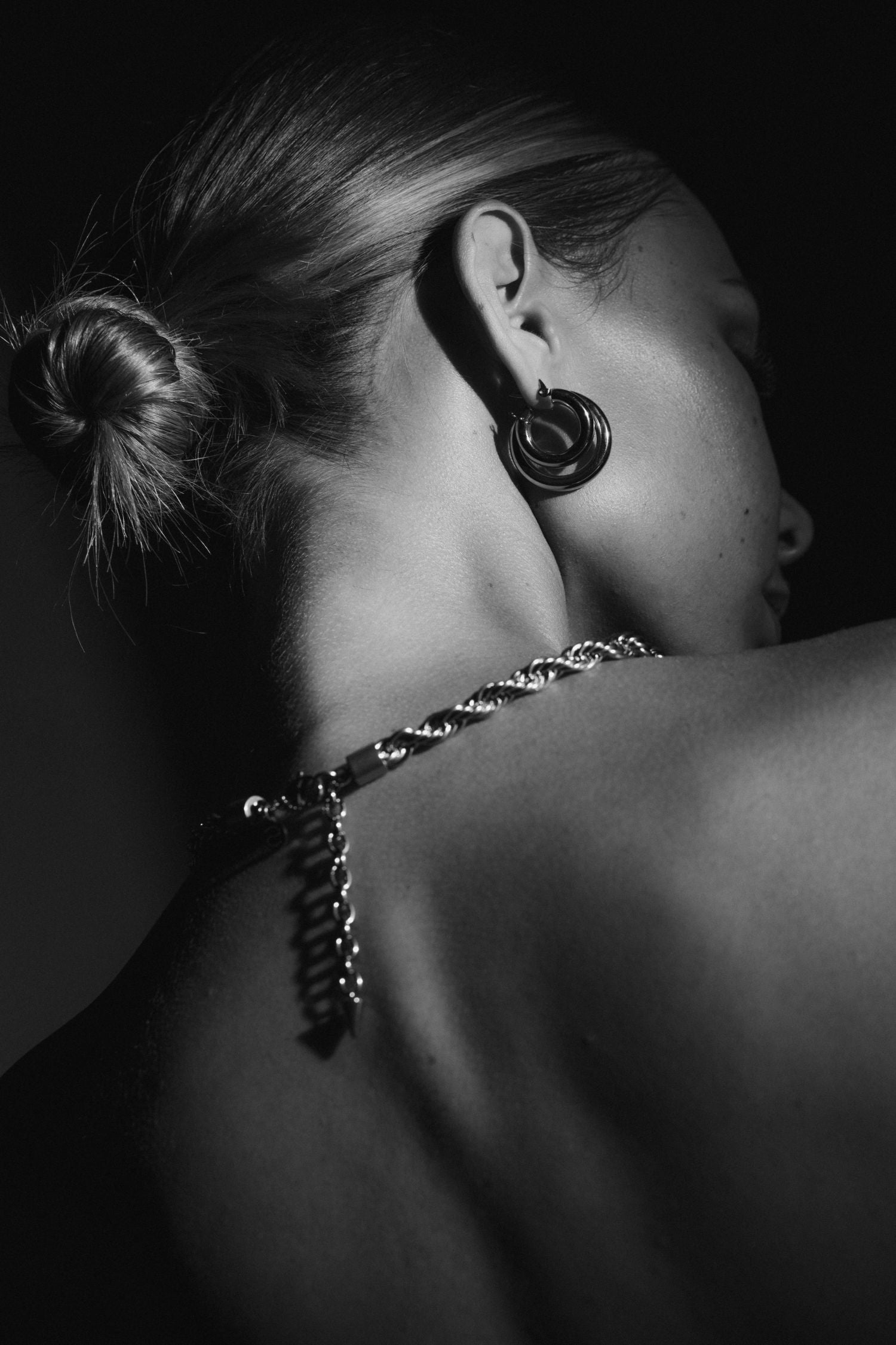 Halo Hoop Earrings | Medium | Silver