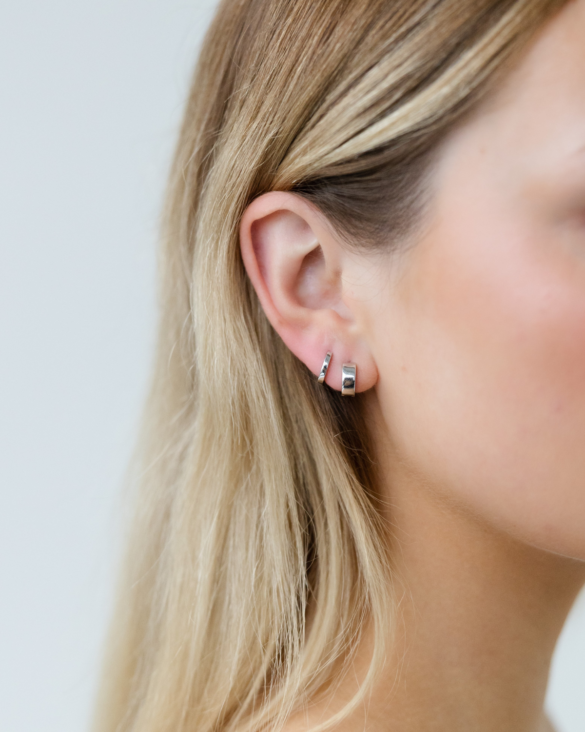 So Classic Huggies | Silver | 4mm