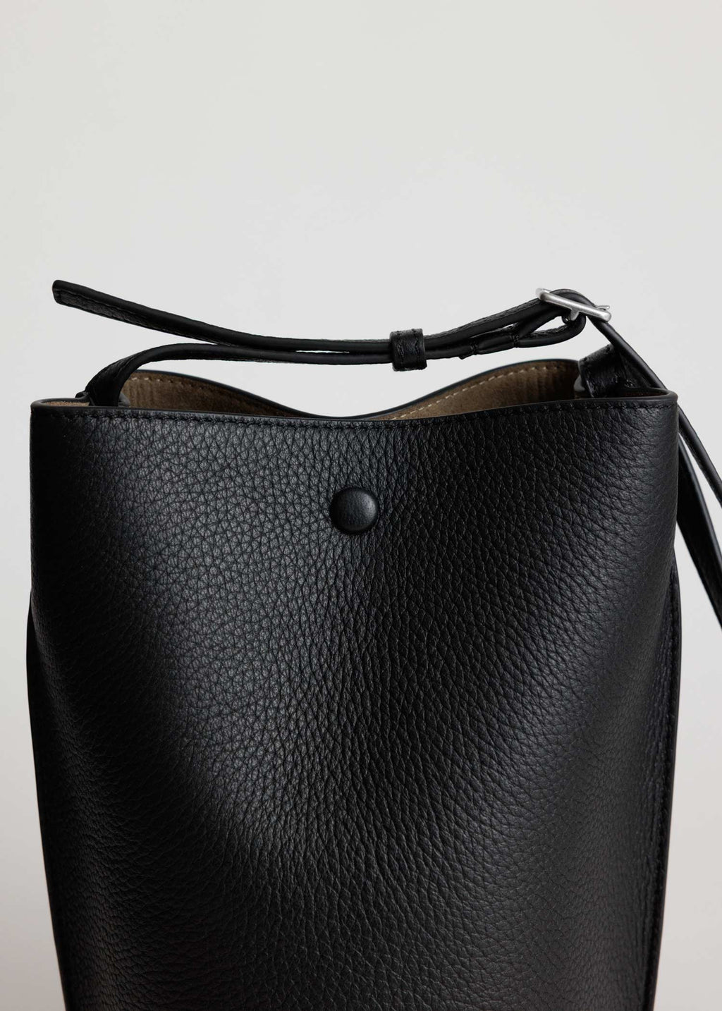 Phoebe Bucket | Black Deer Nappa