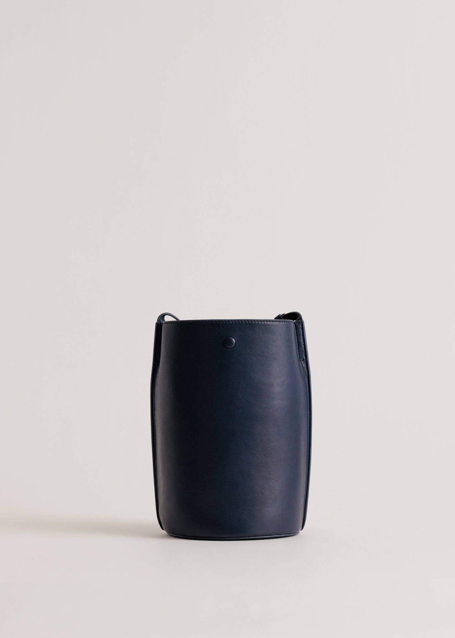 Phoebe Bucket | Eclipse Lambskin