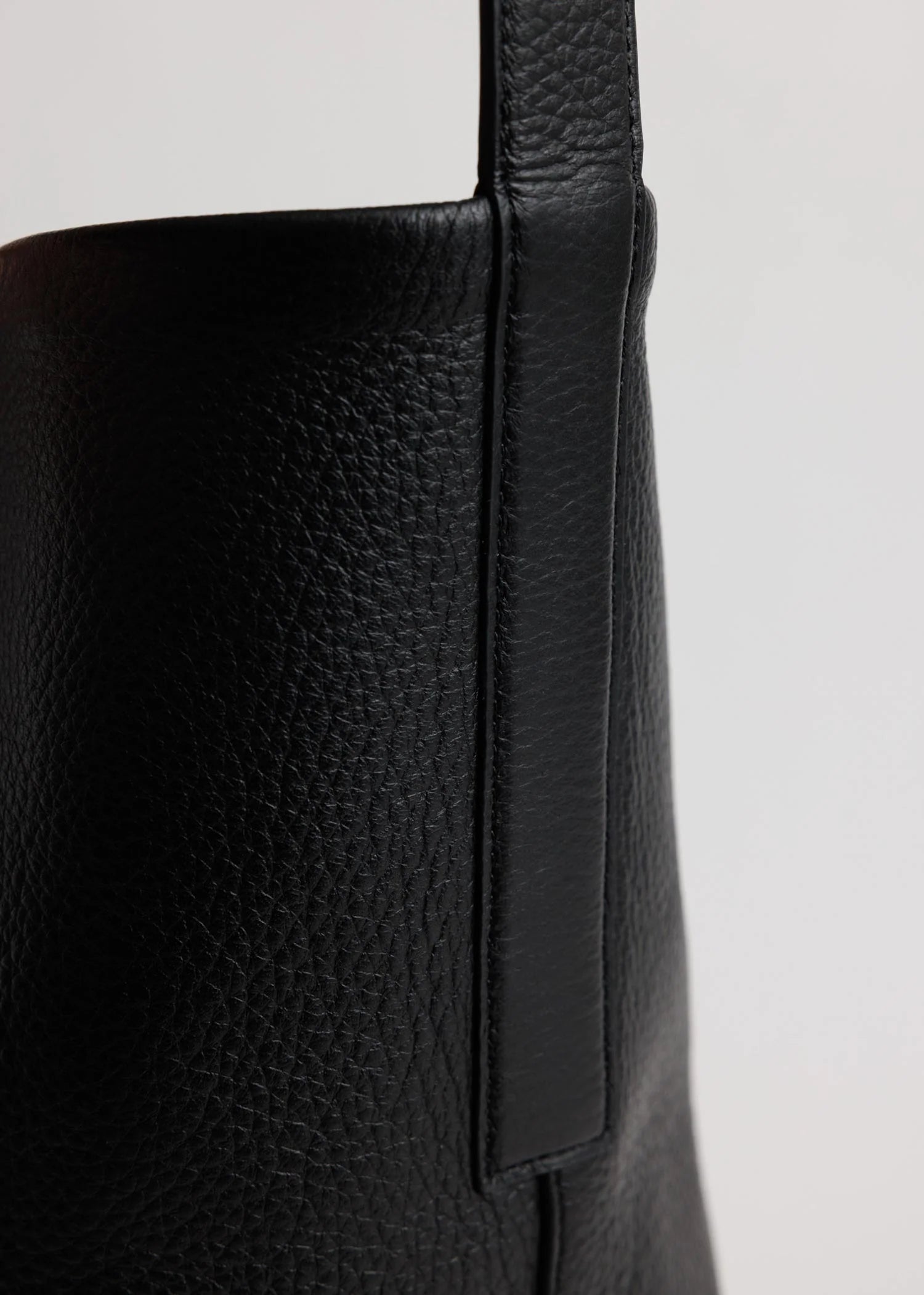 Teresa Tote | Black Deer Nappa
