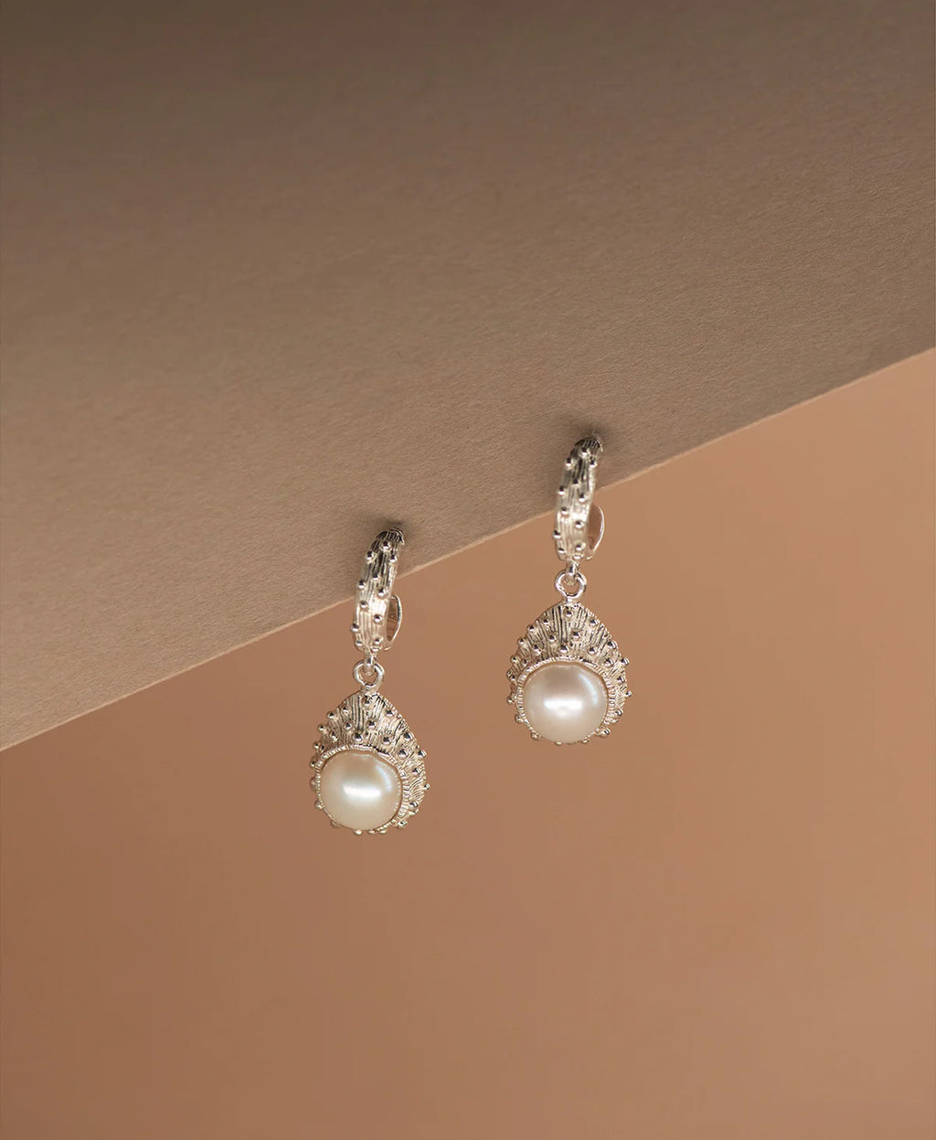Lulu Earrings | 925 Sterling Silver with Freshwater Pearls