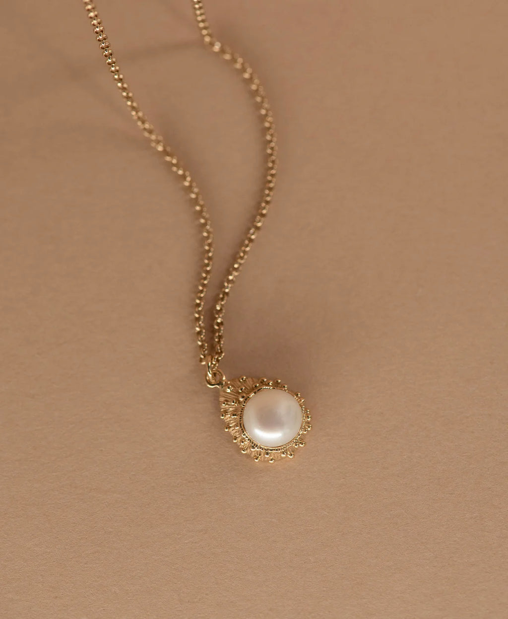 Lulu Necklace | 22k Gold Vermeil with Freshwater Pearl