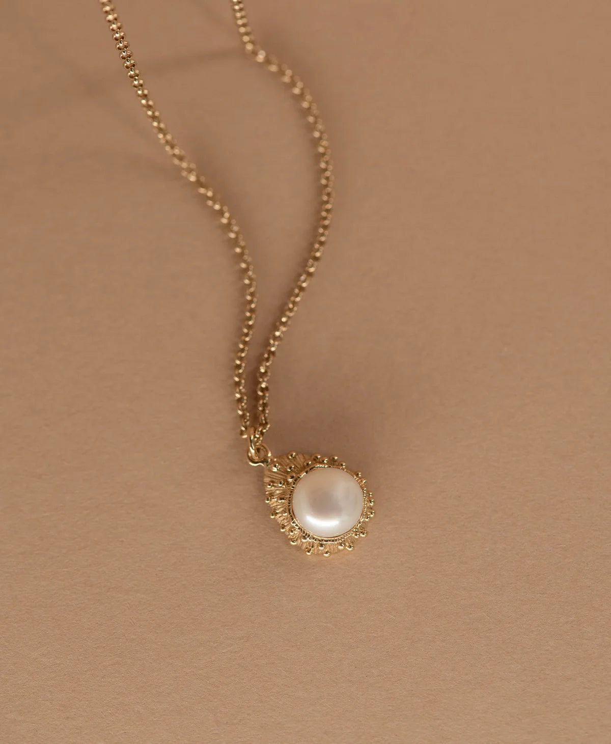 Lulu Necklace | 22k Gold Vermeil with Freshwater Pearl