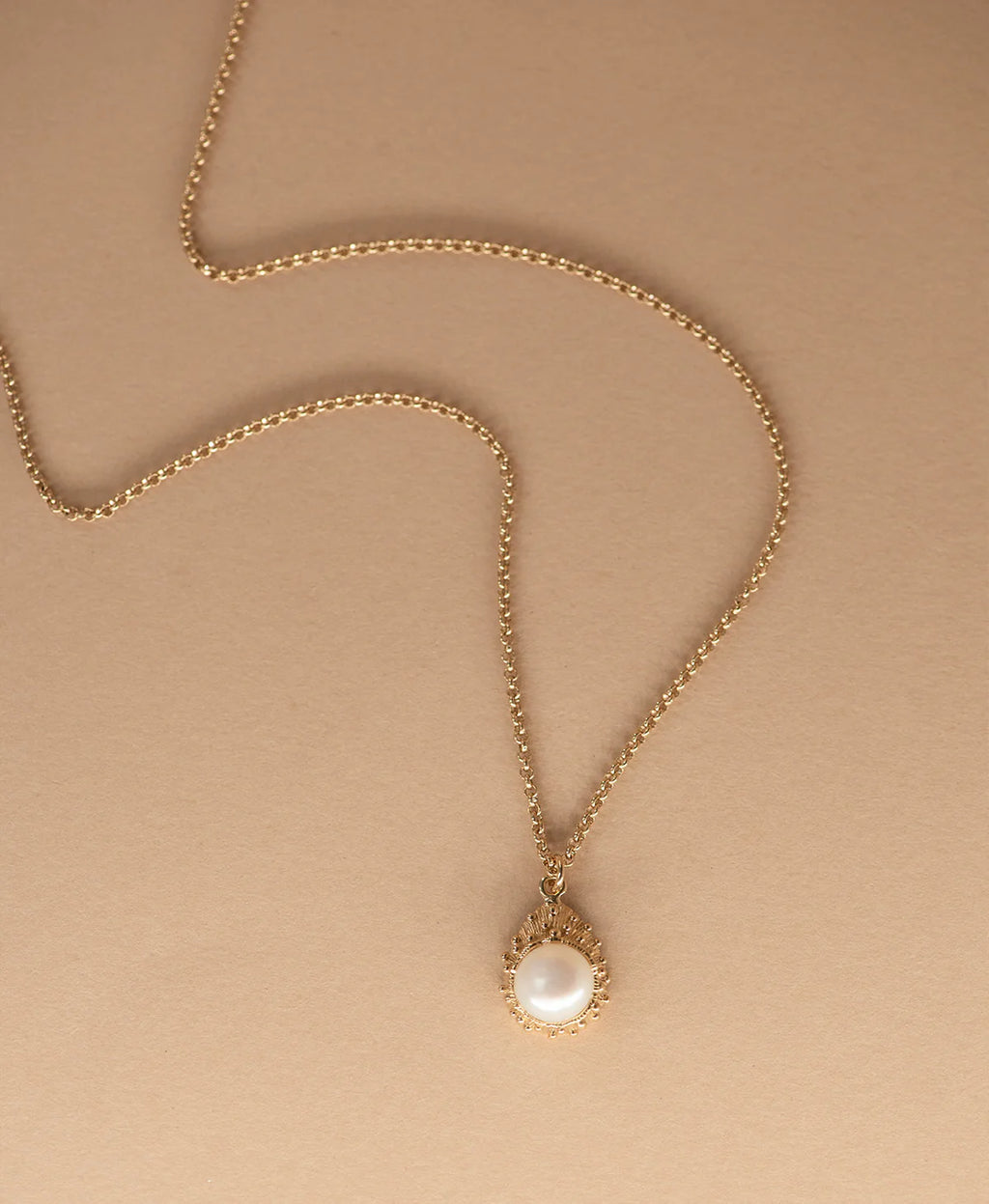 Lulu Necklace | 22k Gold Vermeil with Freshwater Pearl