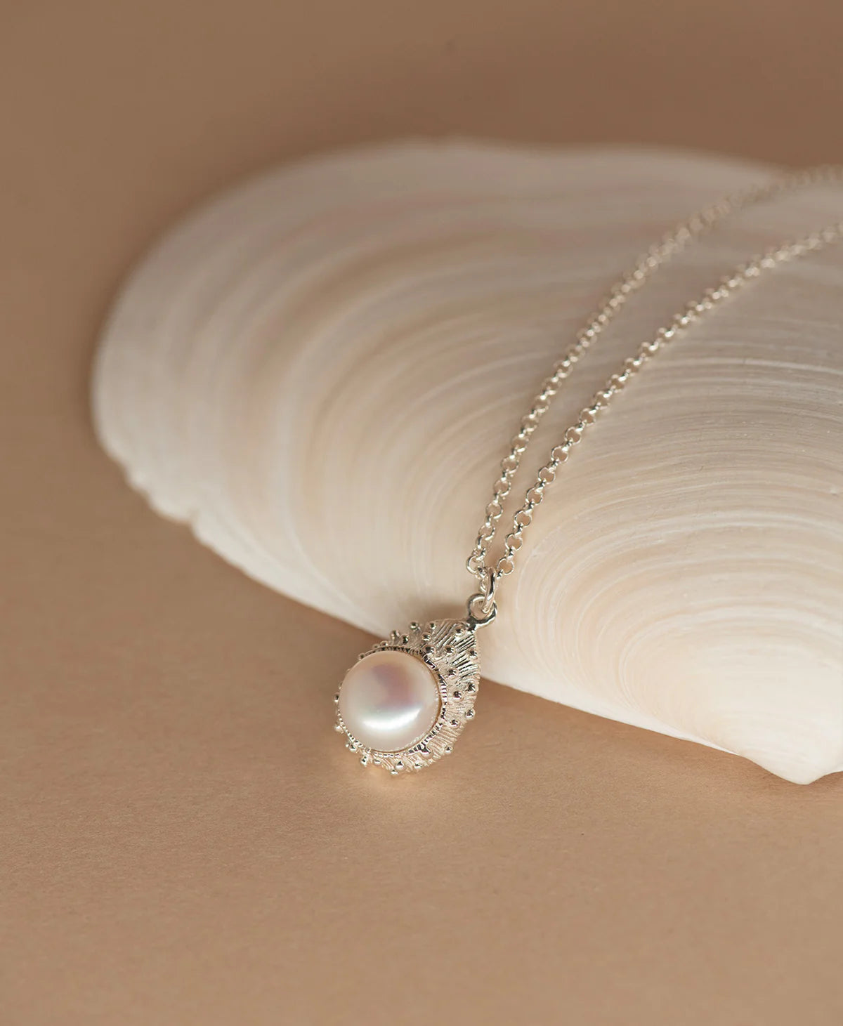 Lulu Necklace | 925 Sterling Silver with Freshwater Pearl