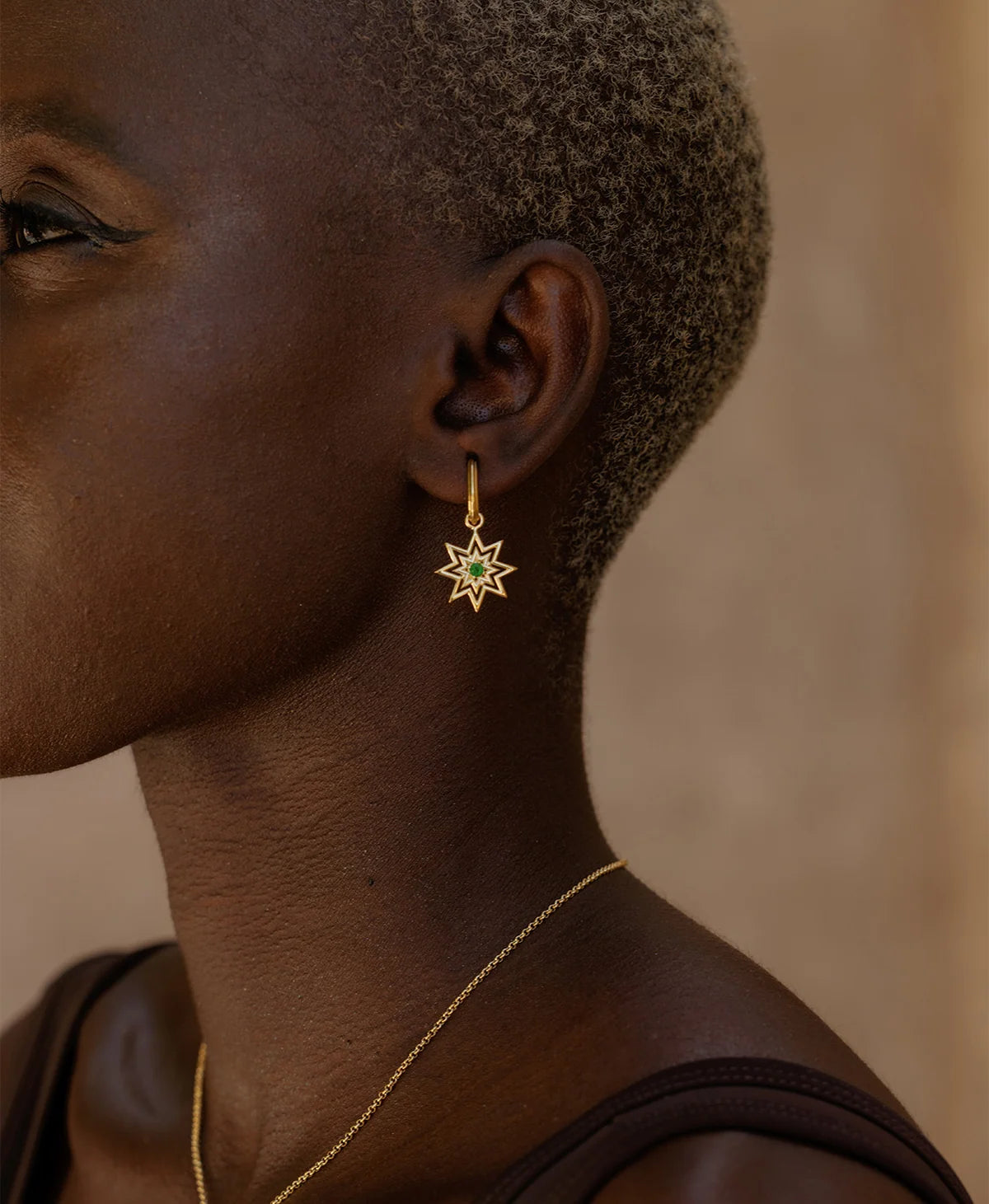 Nora Hoops | 22K Gold Vermeil | Chrome Diopside