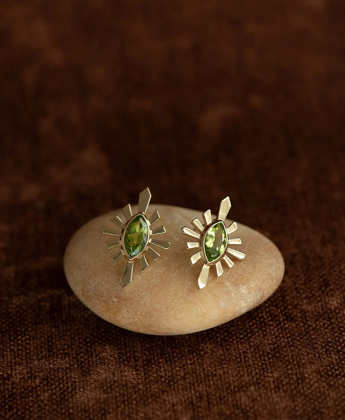 Sister Stud | 22k Gold Vermeil | Peridot