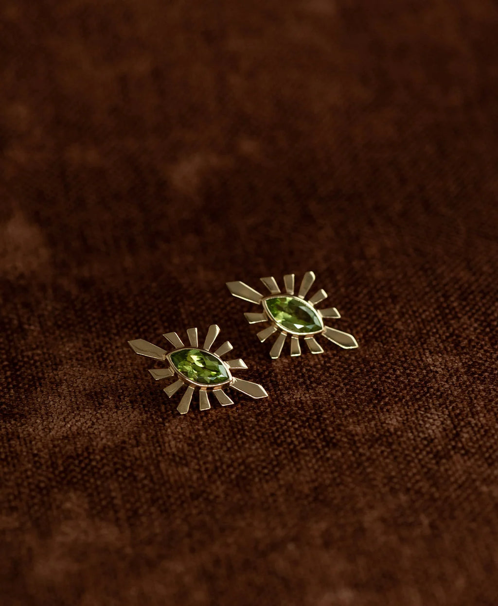 Sister Stud | 22k Gold Vermeil | Peridot