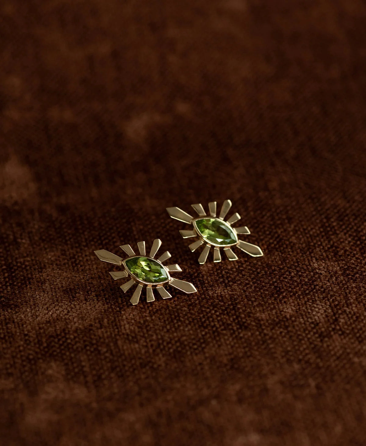 Sister Stud | 22k Gold Vermeil | Peridot