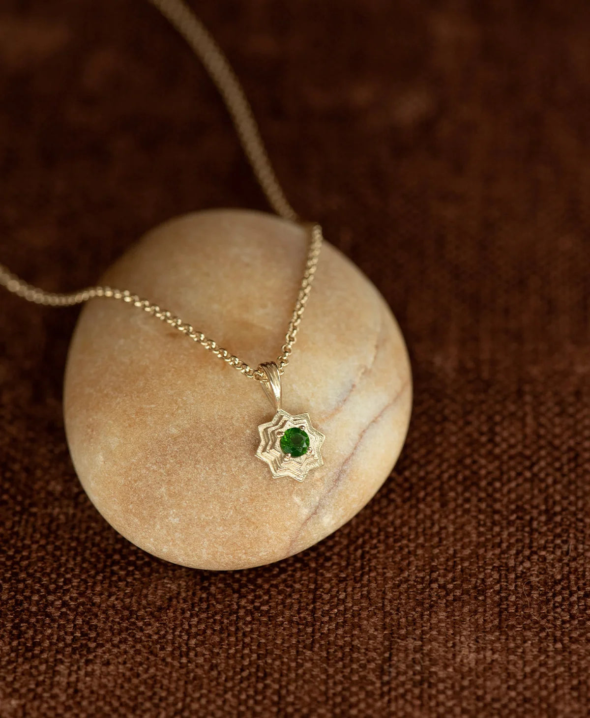 Sitara Necklace | 22k Gold Vermeil | Chrome Diopside
