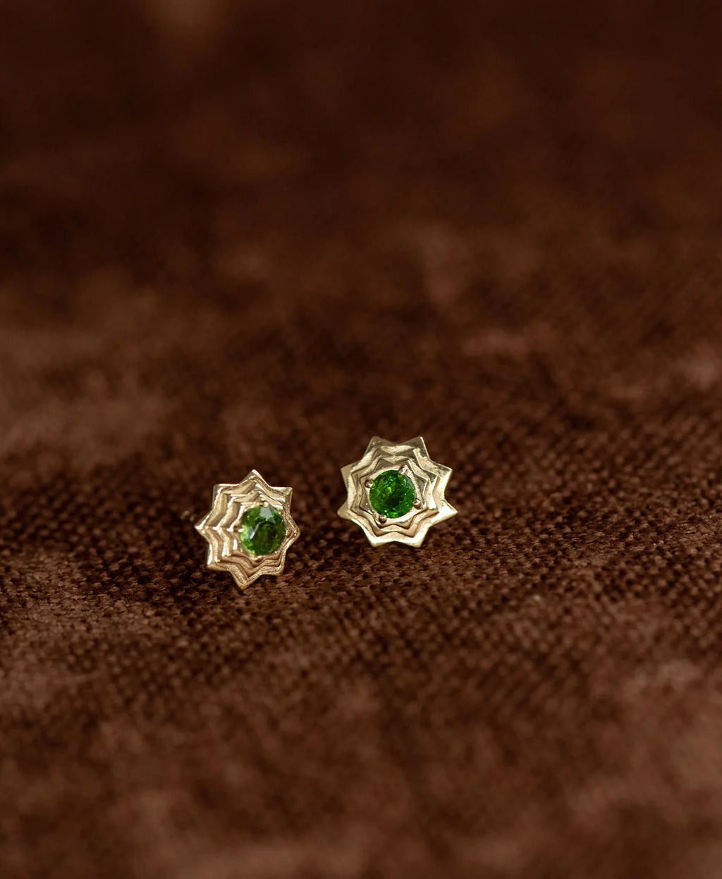 Sitara Stud | 22k Gold Vermeil | Chrome Diopside