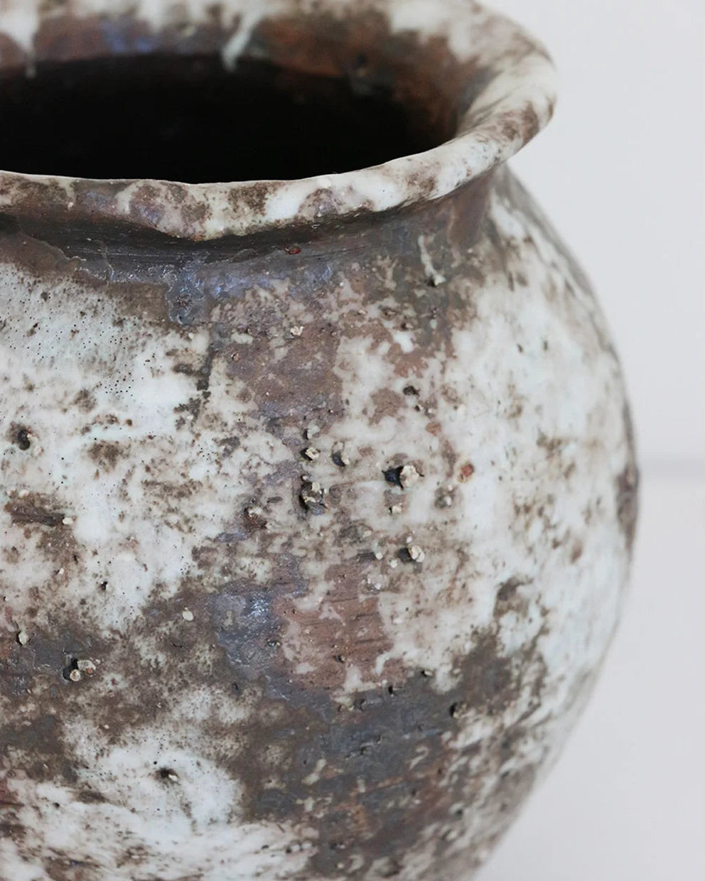 Tuscan Mattia Urn