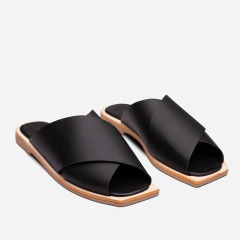 Capri Slide | Black