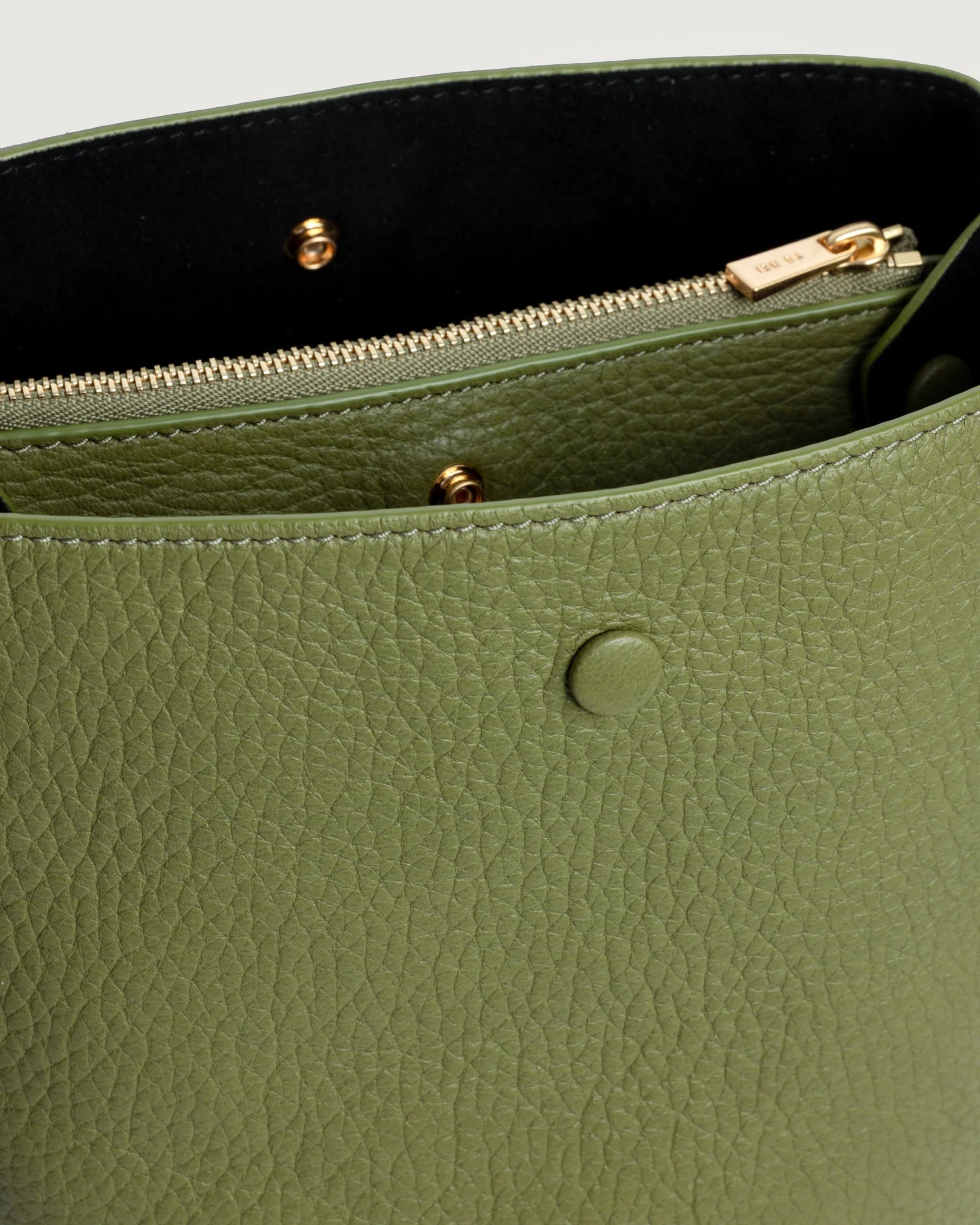 Phoebe Bucket | Green Moss | Deer Nappa